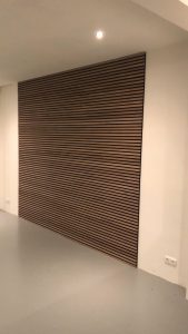 Floer-Akupanel-Wandpanelen-Lichtbruin-Noten-Horizontaal