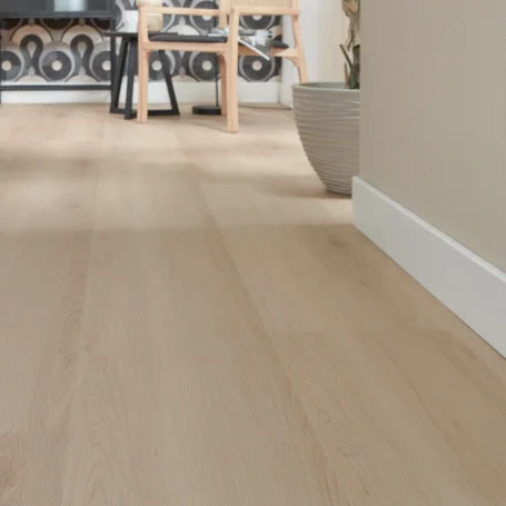 PVC-Manoir-Floer-Chêne-Brun-Clair-salon-9
