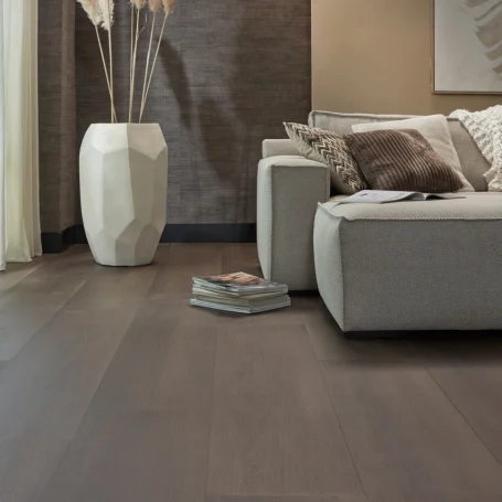PVC-à-Clic-Manoir-Floer-Chêne-Foncé-salon-11