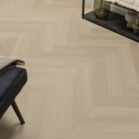 PVC-à-Clic-en-Bâton-Rompu-Floer-Chêne-Beige-ambiance-avant-1