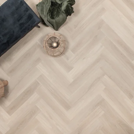 PVC-à-Clic-en-Bâton-Rompu-Floer-Chêne-Pur-ambiance-topdown-grand