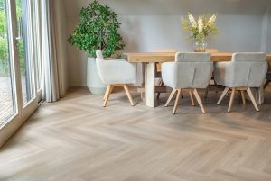 Blog Floer-Walvisgraat PVC vloer Orka Onbehandeld